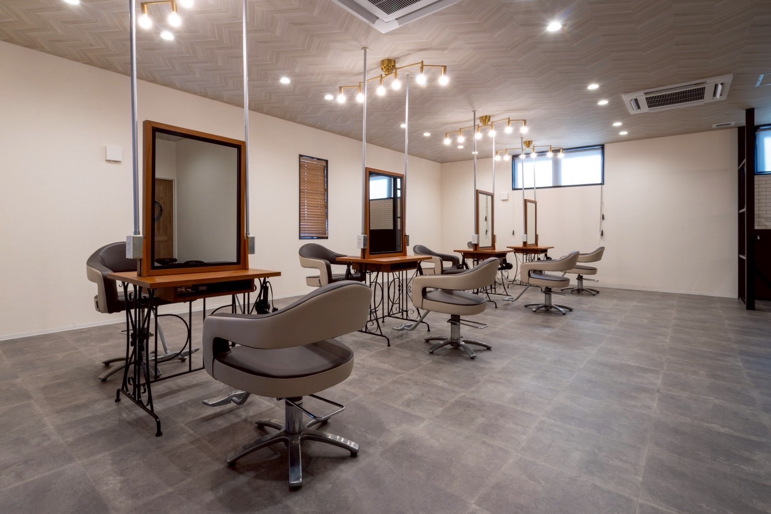 CLOE by LUVISM 新潟空港通店