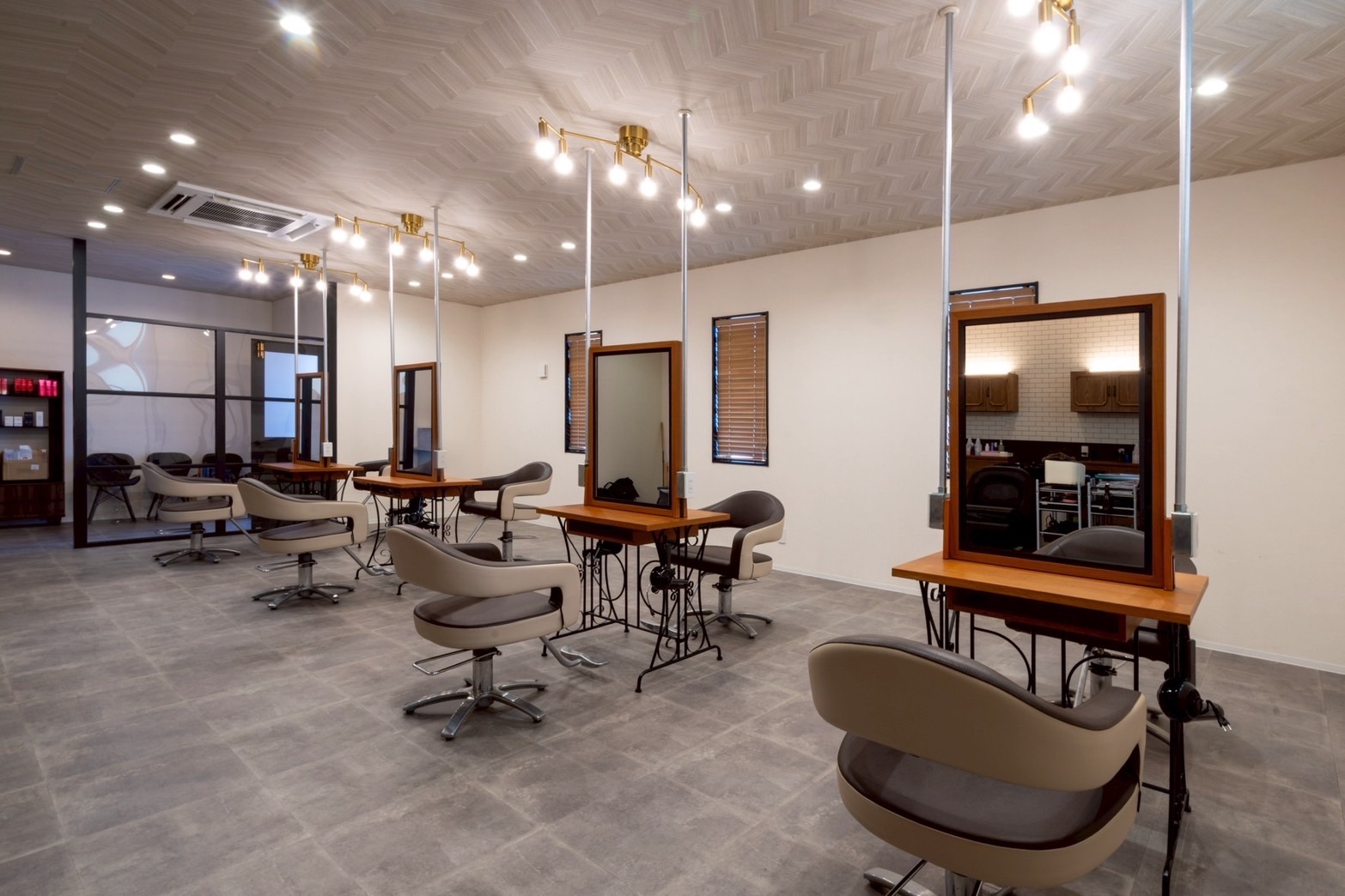 CLOE by LUVISM 新潟空港通店