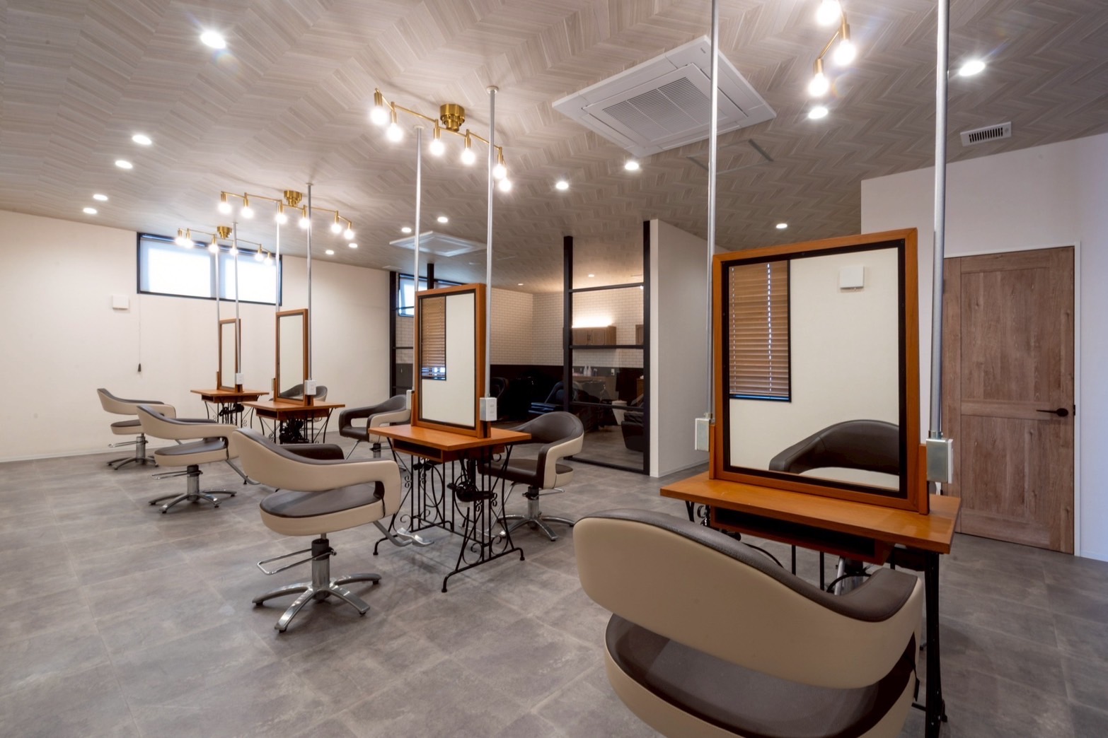 CLOE by LUVISM 新潟空港通店